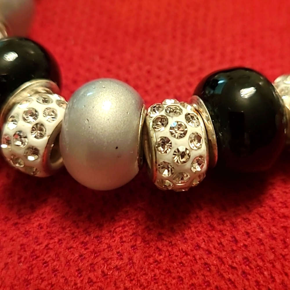 Bracelet - Picture 2 of 3